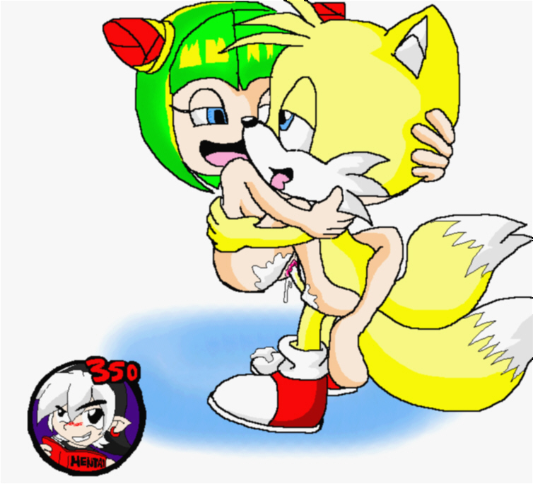 Large Sonic Collection- Cosmo page 9 full