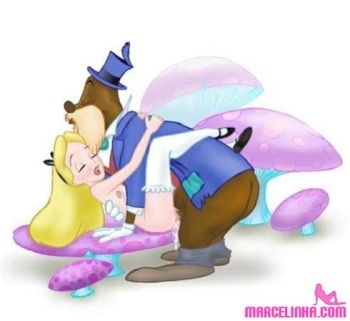 Alice no Pais Das Maravilhas cover