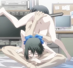 If u see this wear sunglasses and no closthes