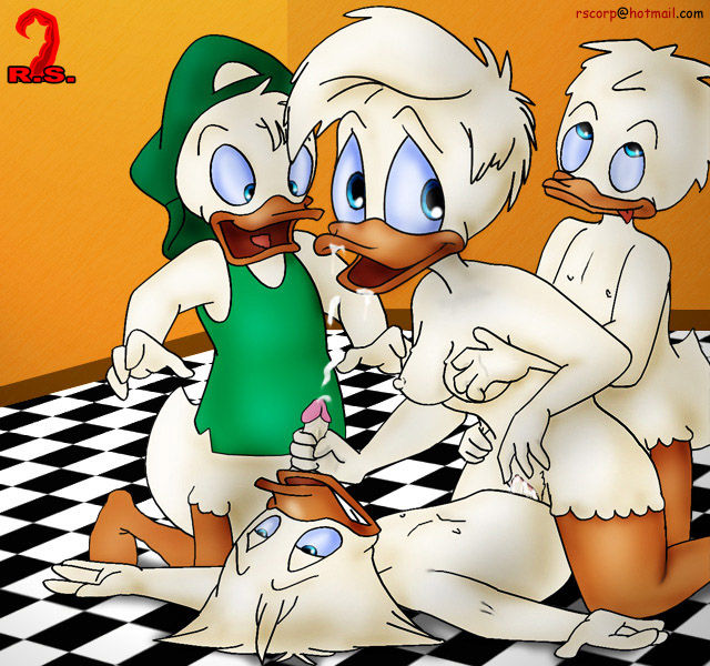 Daisy Duck page 6 full