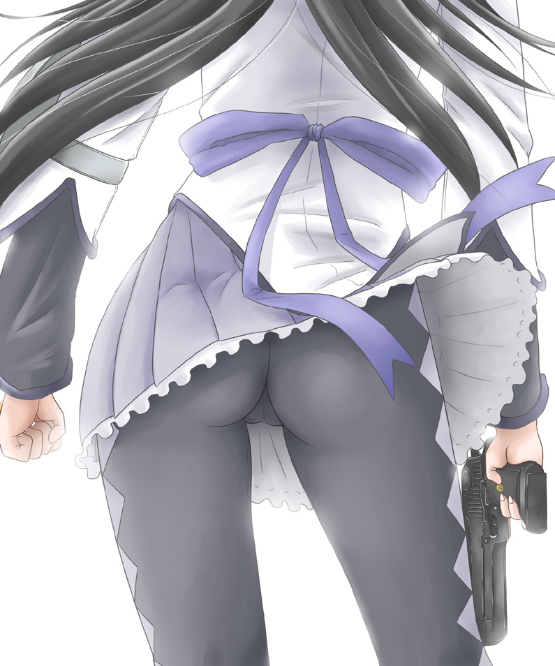 Girls with Weapons Part 8 page 1 full
