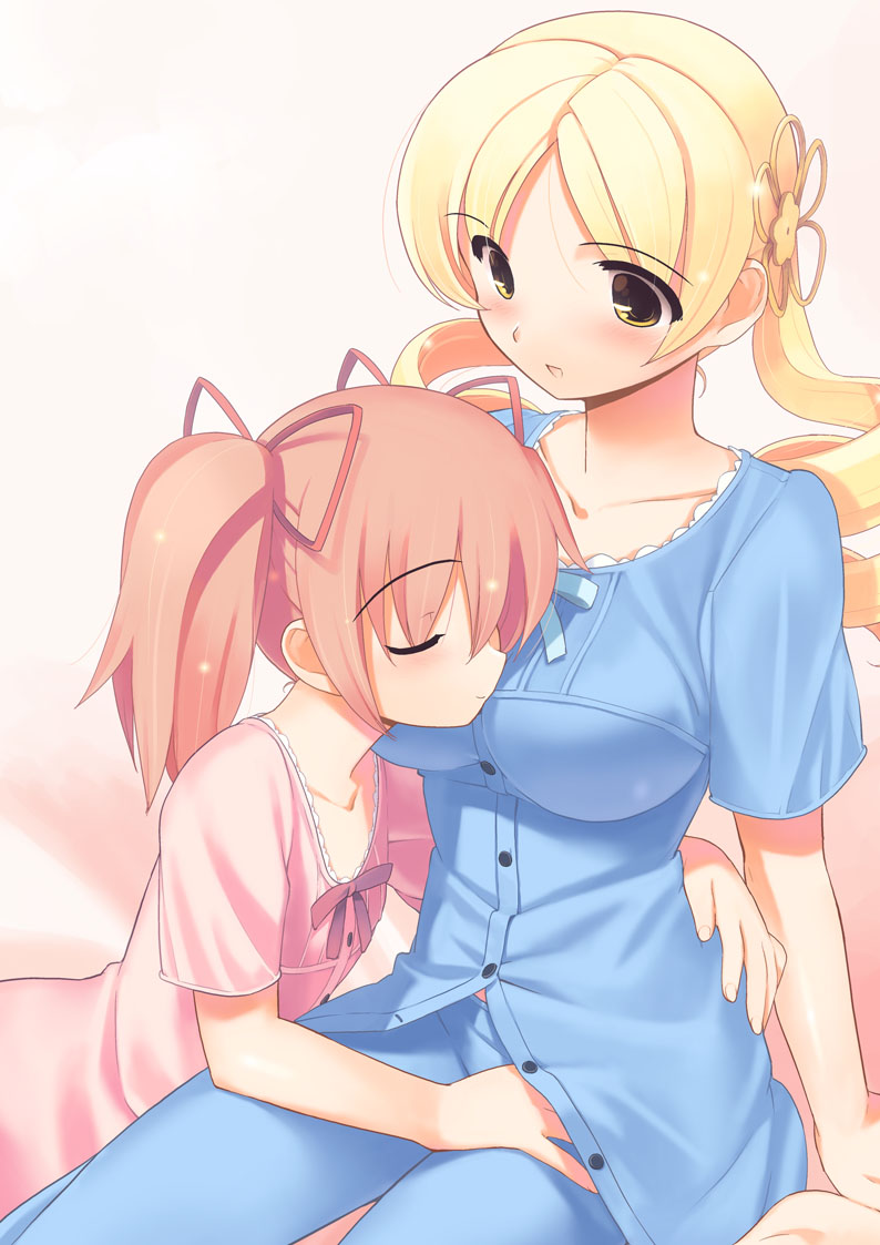 じじ  Madoka/Mami yuri gallery page 8 full