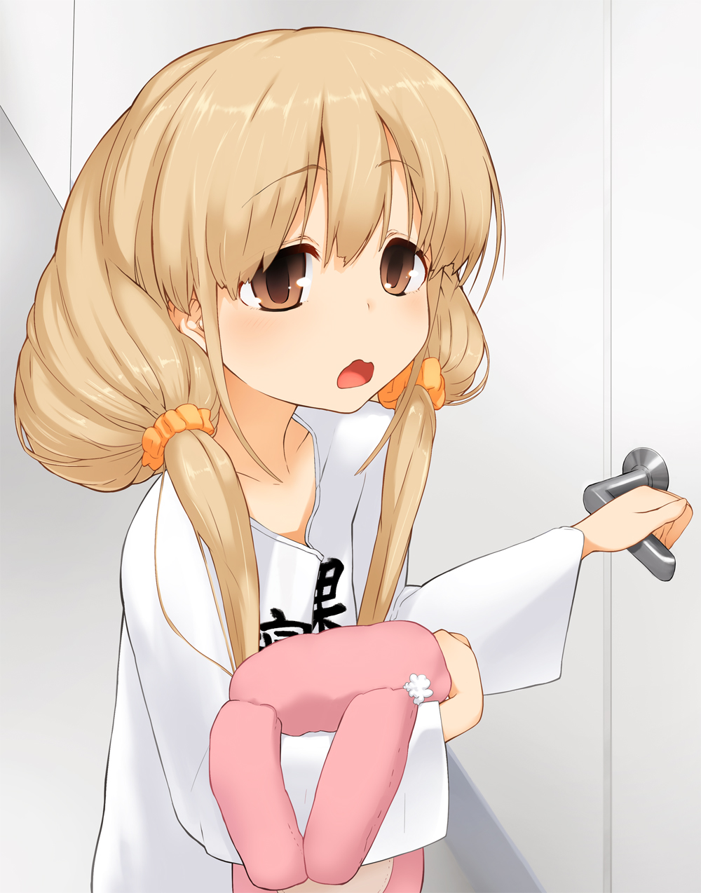 Futaba Anzu-chan Peropero Shashin Satsueikai page 5 full
